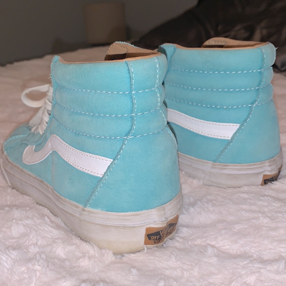 Vans - Picture 3 of 3